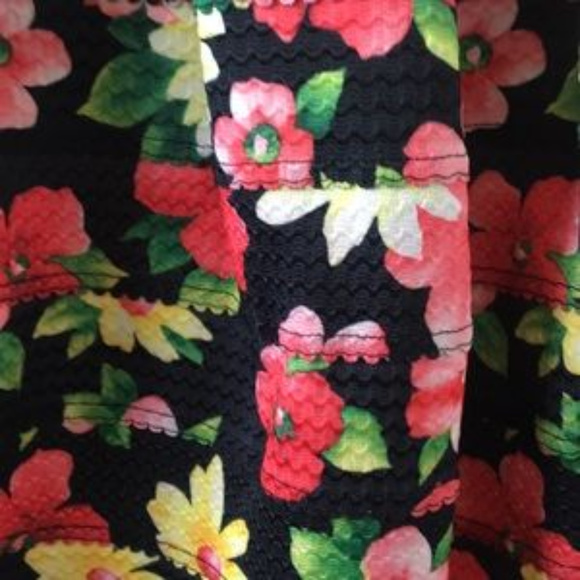 **PRICE FIRM**   Cute Pleated Spring/Summer Skirt - Picture 3 of 4